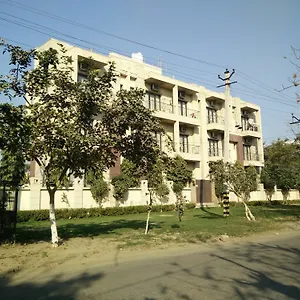 3* Guest house Enkay Residency M-block Cyber